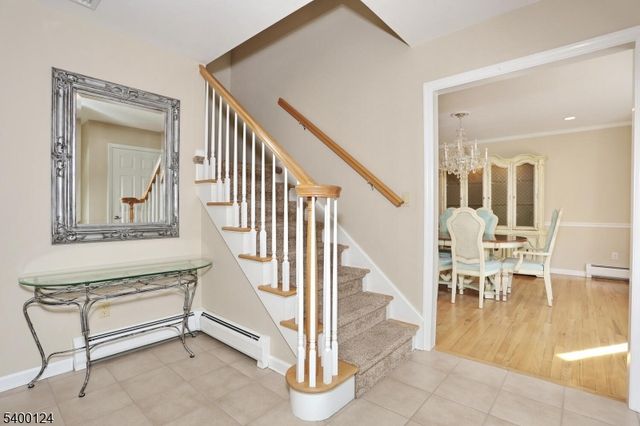 602 Mill Run, Paramus Boro, NJ 07652