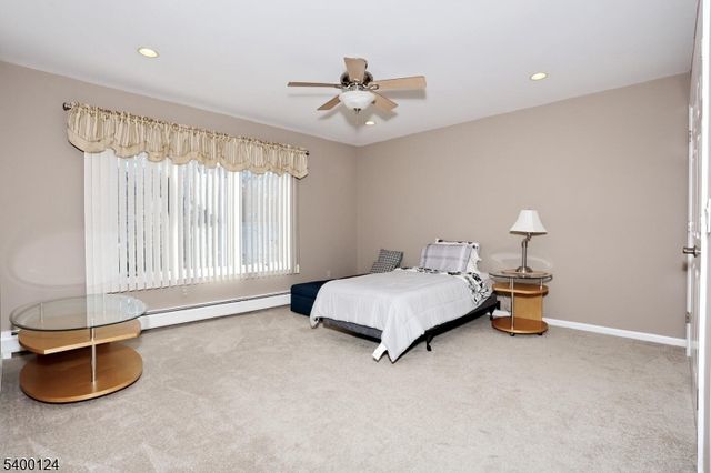 602 Mill Run, Paramus Boro, NJ 07652