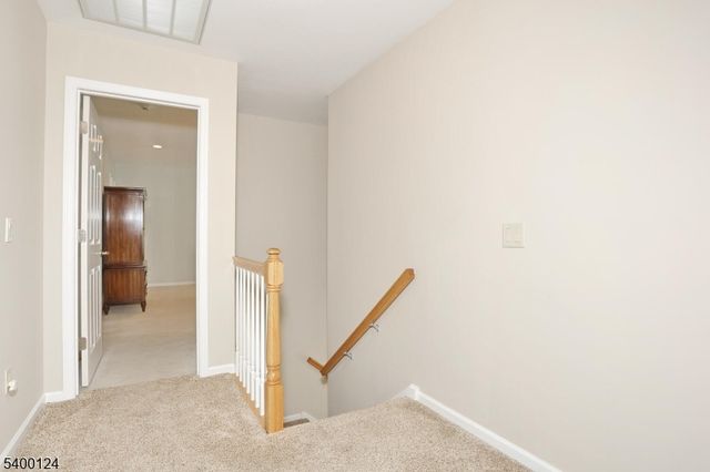 602 Mill Run, Paramus Boro, NJ 07652