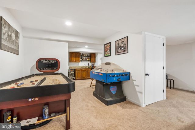 7200 CARACARA CT, Sykesville, MD 21784