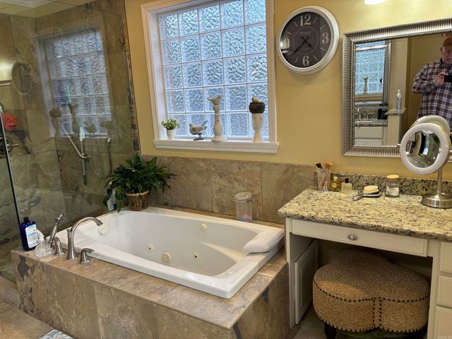 104 E Courtney Cove, Searcy, AR 72143