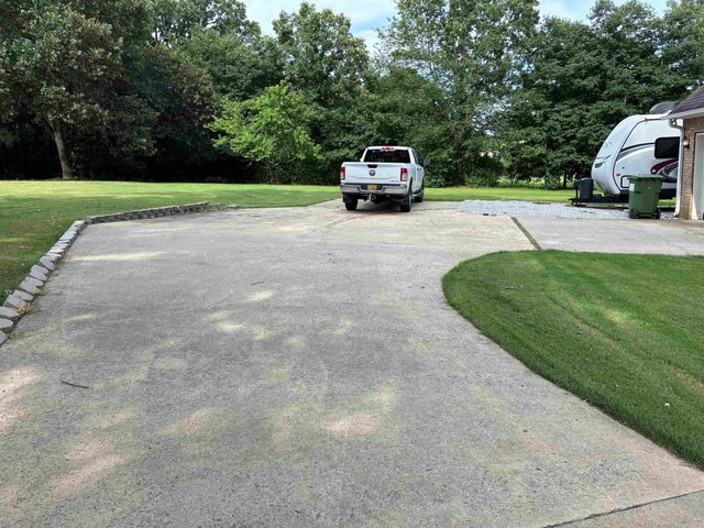 104 E Courtney Cove, Searcy, AR 72143