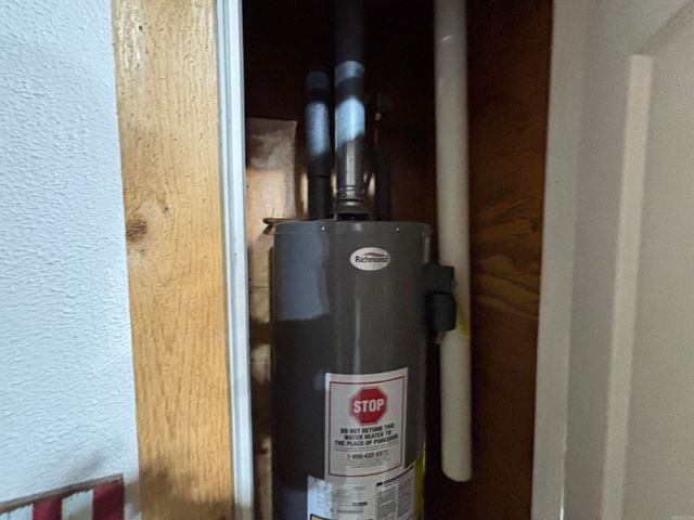 104 E Courtney Cove, Searcy, AR 72143