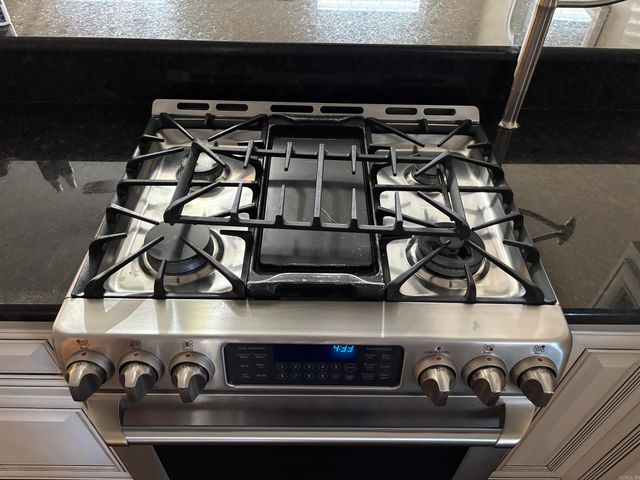 104 E Courtney Cove, Searcy, AR 72143