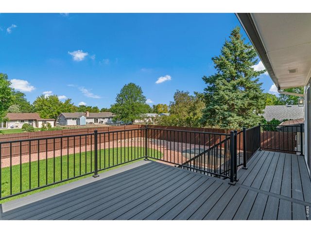 1115 Jennifer Dr, Loveland, CO 80537