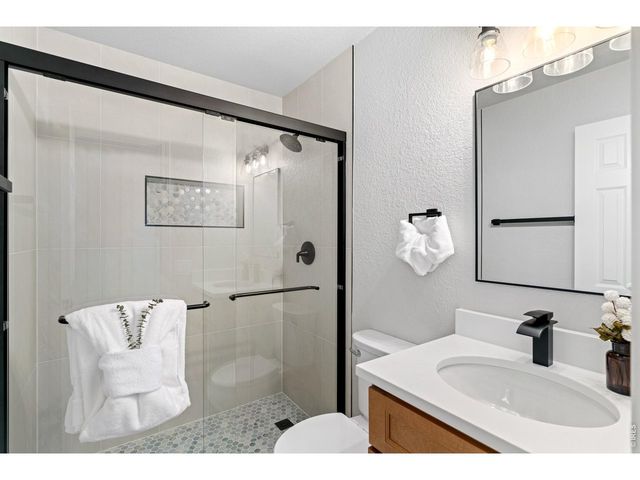 1115 Jennifer Dr, Loveland, CO 80537