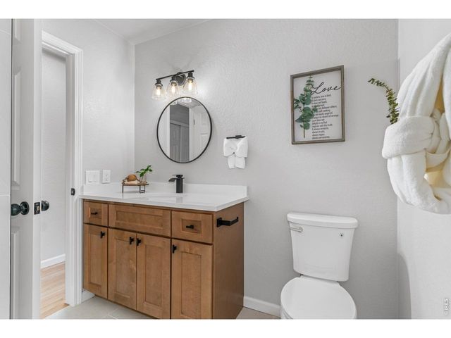 1115 Jennifer Dr, Loveland, CO 80537