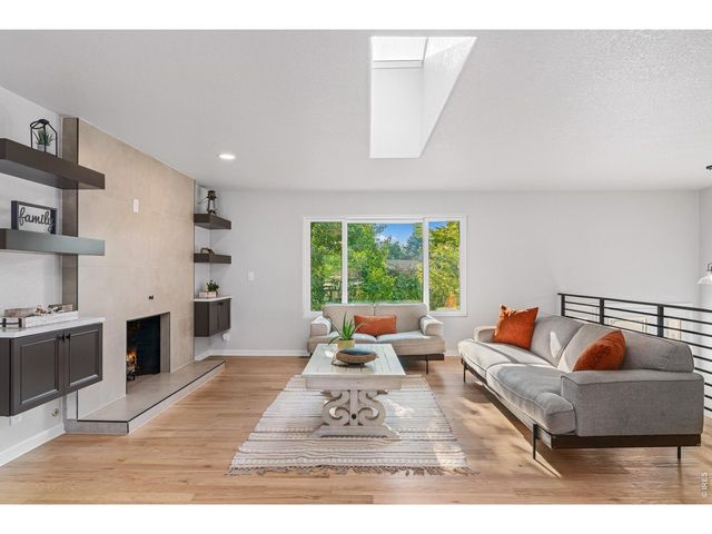1115 Jennifer Dr, Loveland, CO 80537