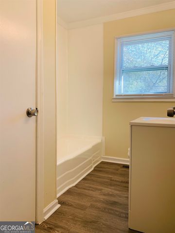 24 Camellia Drive, Newnan, GA 30263