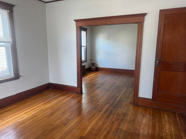 460 Chancery St, New Bedford, MA 02740