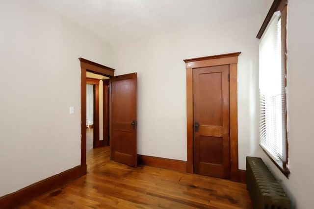 460 Chancery St, New Bedford, MA 02740