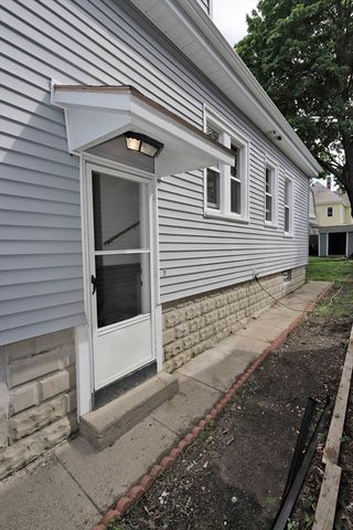 460 Chancery St, New Bedford, MA 02740