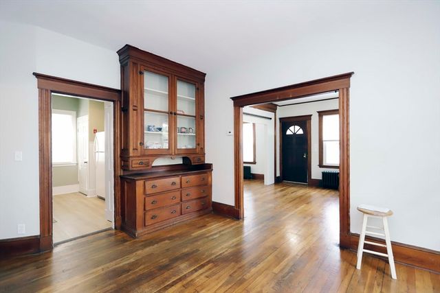 460 Chancery St, New Bedford, MA 02740