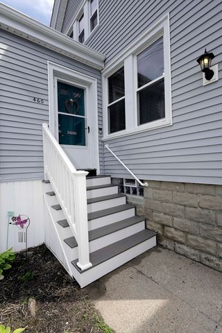 460 Chancery St, New Bedford, MA 02740