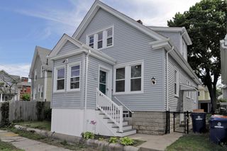460 Chancery St, New Bedford, MA 02740