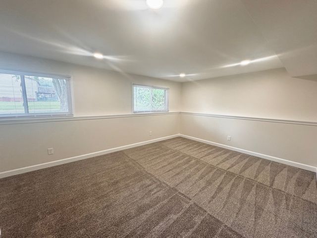 317 Hadleigh Road, Bolingbrook, IL 60440