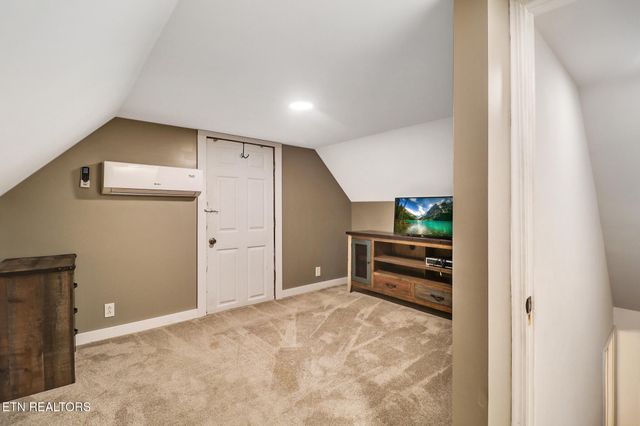 89 Crockett Circle, Crossville, TN 38572