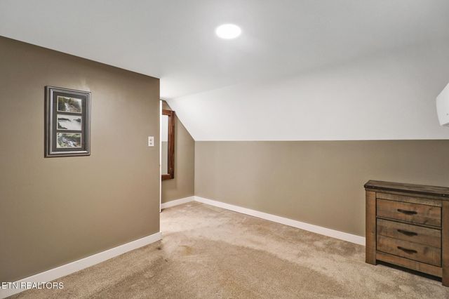 89 Crockett Circle, Crossville, TN 38572