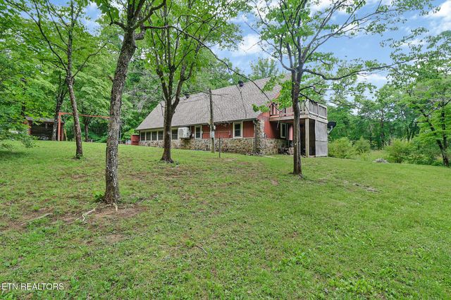 89 Crockett Circle, Crossville, TN 38572