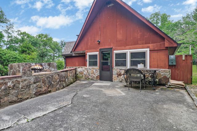 89 Crockett Circle, Crossville, TN 38572