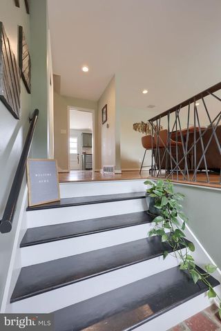 1731 RANDOLPH DR, York, PA 17403