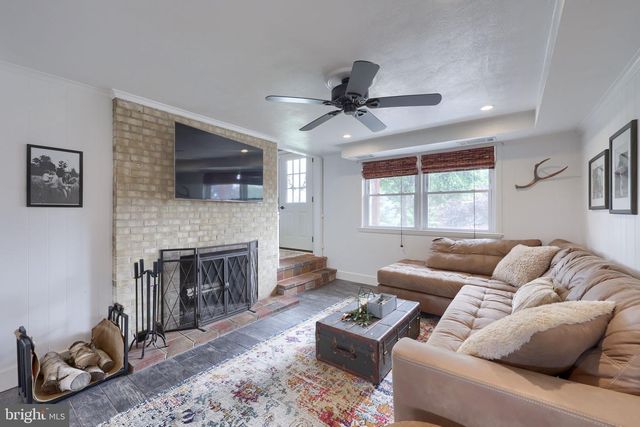 1731 RANDOLPH DR, York, PA 17403