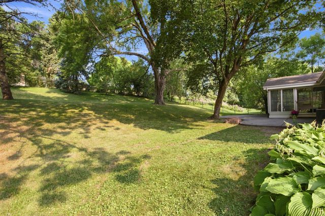 6616 Hillside Lane, Edina, MN 55439