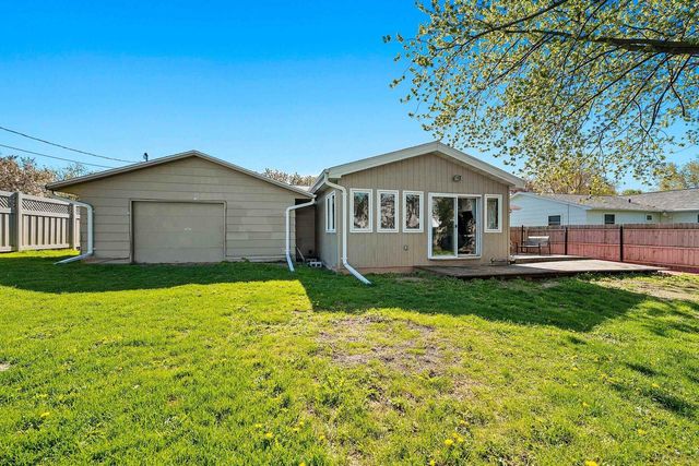 920 LEE AVENUE, De Pere, WI 54115