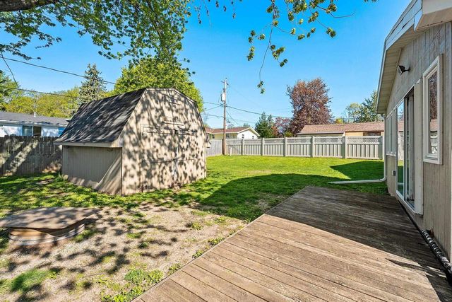 920 LEE AVENUE, De Pere, WI 54115