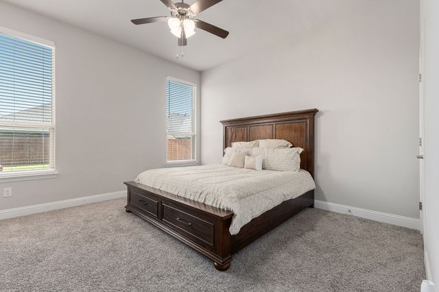 3711 Autumncrest Street, Grand Prairie, TX 76065