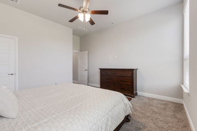 3711 Autumncrest Street, Grand Prairie, TX 76065