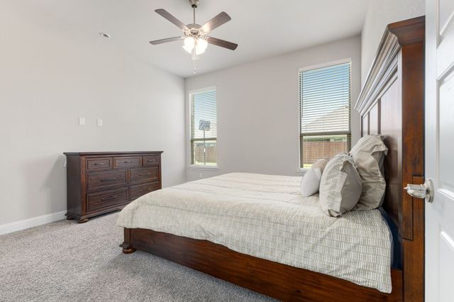 3711 Autumncrest Street, Grand Prairie, TX 76065