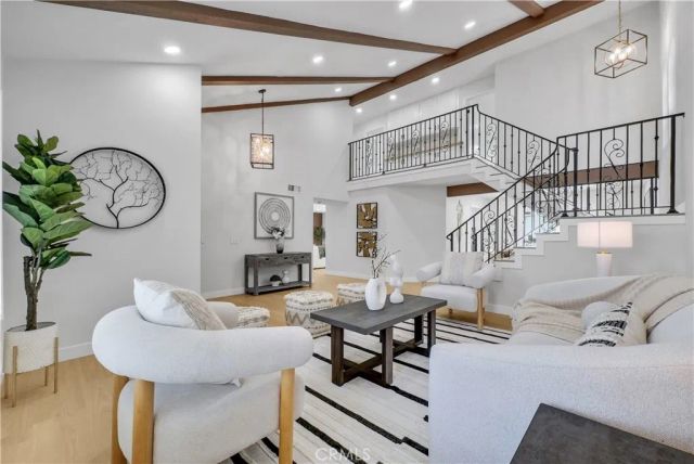 56 Monticello, Irvine, CA 92620
