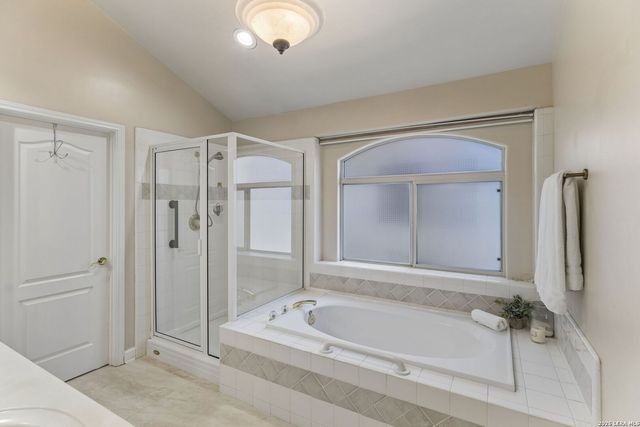 18803 Cierra Sur, San Antonio, TX 78258