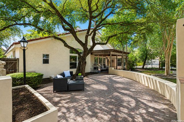 18803 Cierra Sur, San Antonio, TX 78258