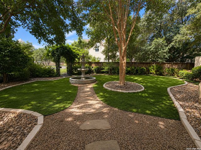 18803 Cierra Sur, San Antonio, TX 78258