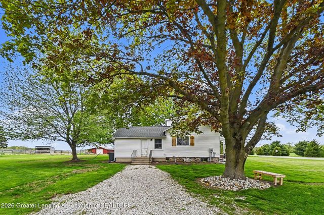 1191 W Dexter Trail, Mason, MI 48854