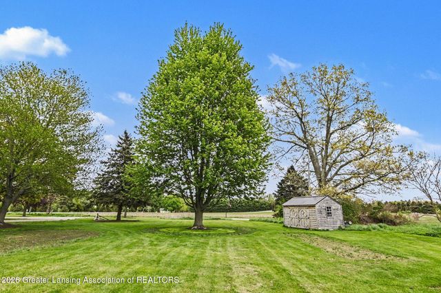 1191 W Dexter Trail, Mason, MI 48854