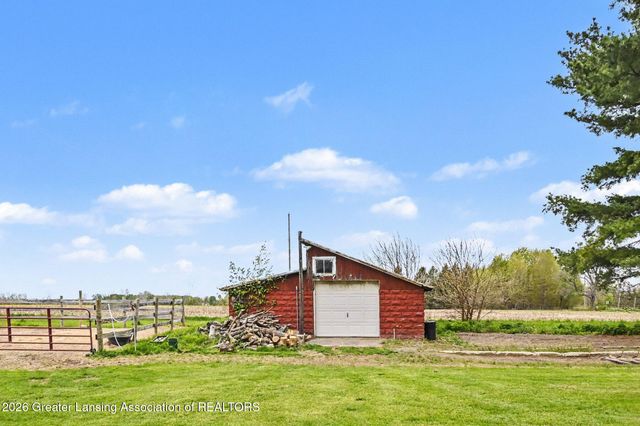 1191 W Dexter Trail, Mason, MI 48854