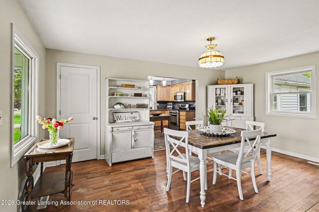 1191 W Dexter Trail, Mason, MI 48854