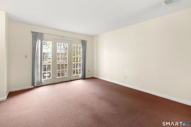 48 Homeside Avenue 4, West Haven, CT 06516