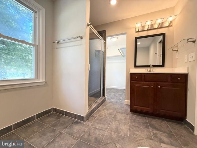 10803 HEATHERWOOD DR, Spotsylvania, VA 22553