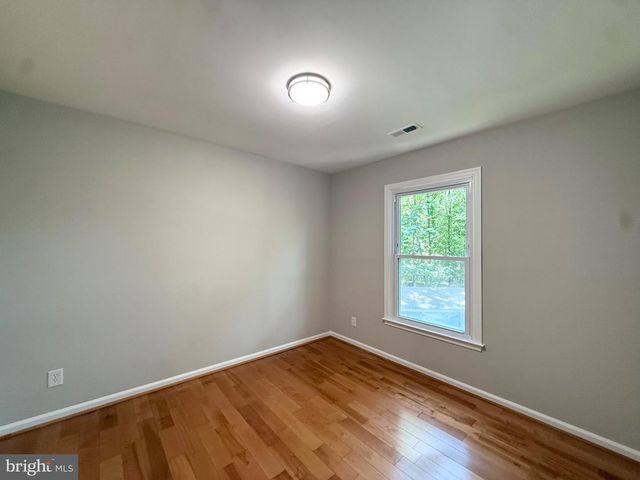 10803 HEATHERWOOD DR, Spotsylvania, VA 22553