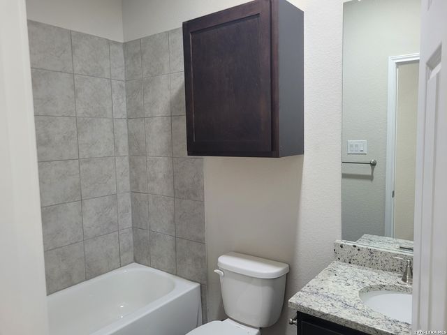 9302 CANYON BND, Converse, TX 78109