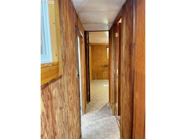 85141 Cedar Dr, Florence, OR 97439