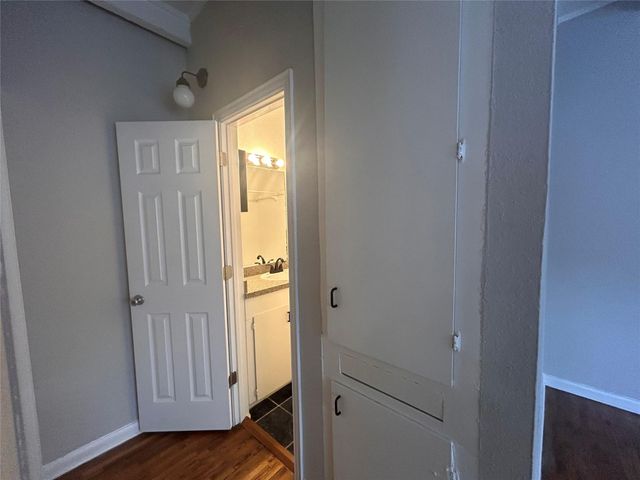219 Marshall Street 214, Houston, TX 77006