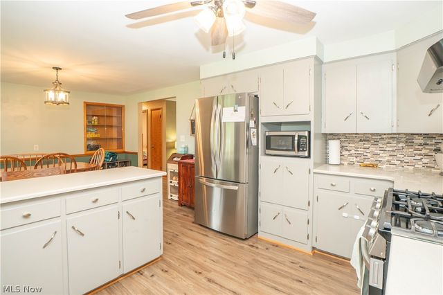 132 32nd Street SE, Canton, OH 44707
