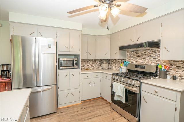 132 32nd Street SE, Canton, OH 44707