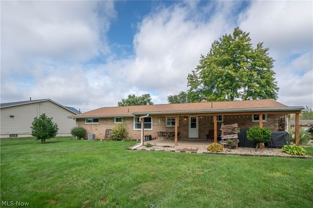 132 32nd Street SE, Canton, OH 44707