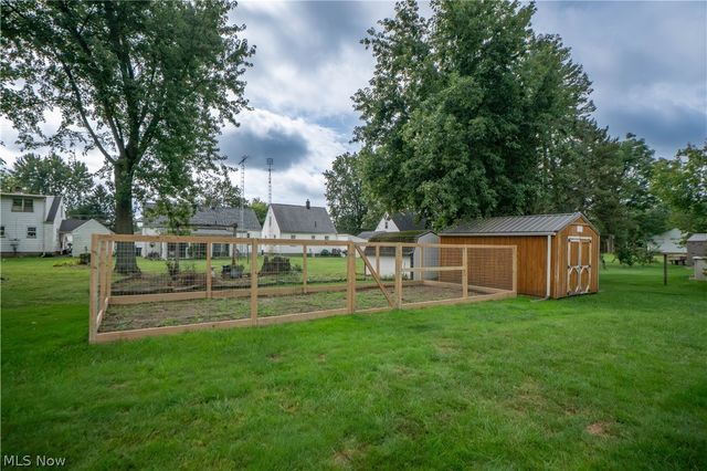 132 32nd Street SE, Canton, OH 44707